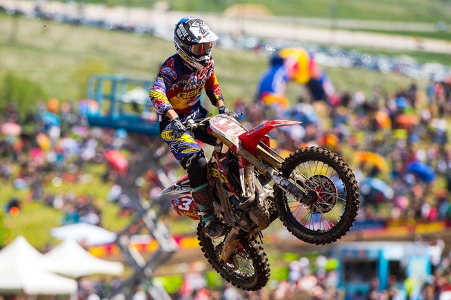 Eli Tomac once again looked brilliant in Moto One of the 450cc class, upping his moto win streak to five, but a violent swap while leading Moto Two left him with a dislocated shoulder. Tomac's status for the next round is now questionable.
