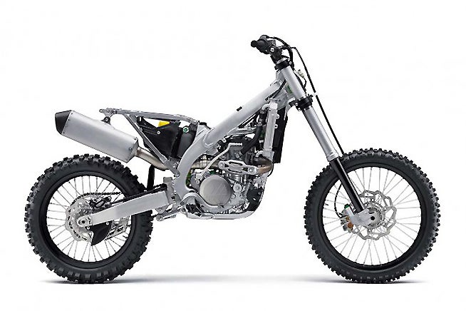 The KX450F gets a new alumimum perimeter frame and a revised aluminum swingarm to shave even more weight from the total package. Kawasaki is claiming that the 2016 KX450F checks in at just under 240 lbs., fully fueled.