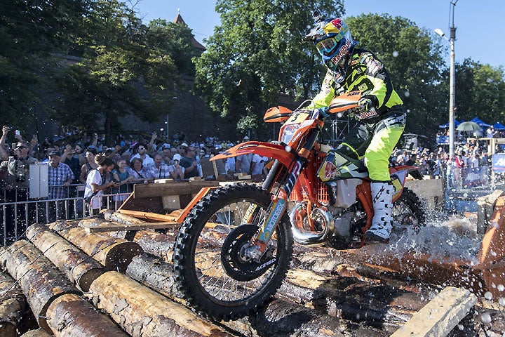 Alfredo Gomez of Spain set the pace for the start of the 2016 Red Bull Romaniacs Extreme Enduro in Sibiu, Romania, by winning Wednesday's prologue. PHOTO COURTESY OF RED BULL CONTENT POOL.