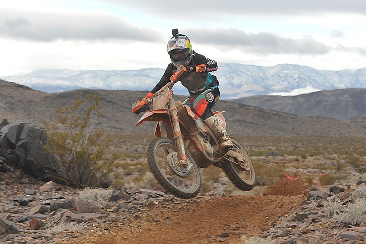 A few miles into the second loop, Taylor Robert was a close fourth, just two seconds behind third. By the finish about 36 miles later, he was less than a tenth of a second back of winner Brabec. PHOYO BY MARK KARIYA. 