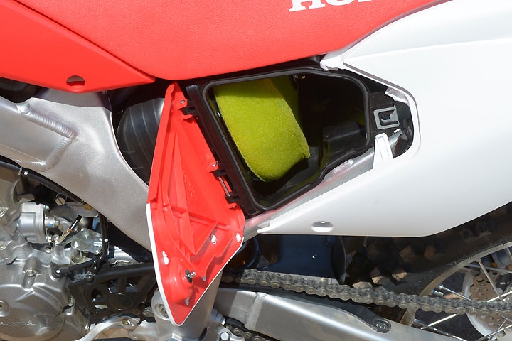 2017-Honda-CRF250X-D-02-23-2017