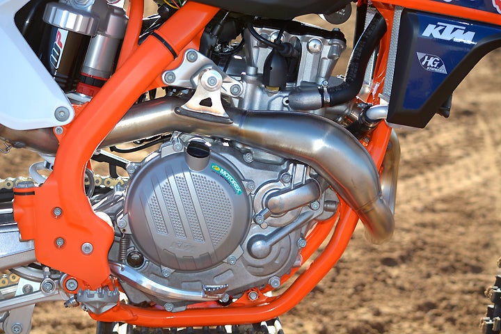 The KTM’s SOHC engine is supposed to be tuned identically to the Husqvarna’s, and yet the KTM made less horsepower on the dyno—52.5 at 9800 rpm—and felt faster on the track.