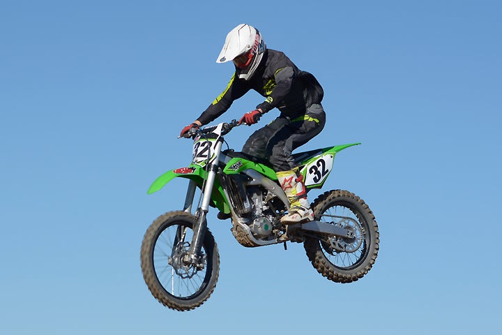Testers noted a long front-to-rear feel when it came to the Kawasaki KX450F’s ergonomics. On the plus side, the KX’s footpeg height is adjustable to help accommodate longer or shorter legs.