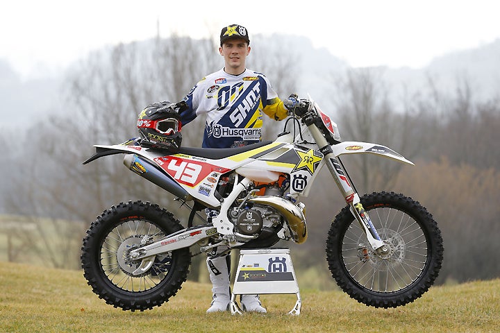 Danny-McCanney-Husqvarna-World-Enduro-Team-Static-03-09-2017