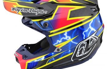 Troy Lee Designs SE5 Carbon Helmet Review
